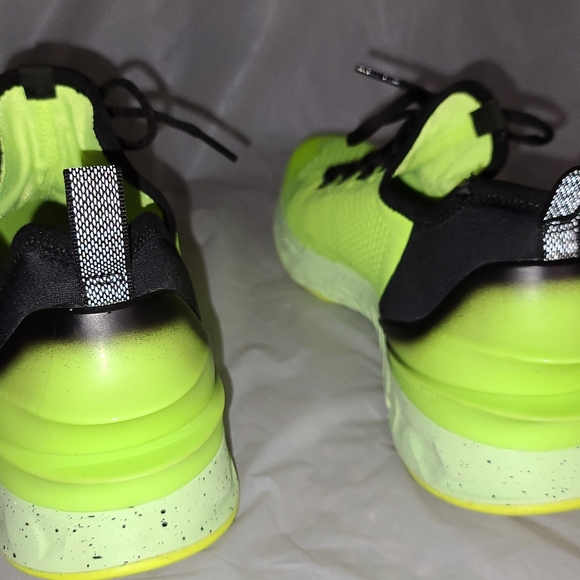 Nike Jordan react havoc volt - Picture 5 of 5